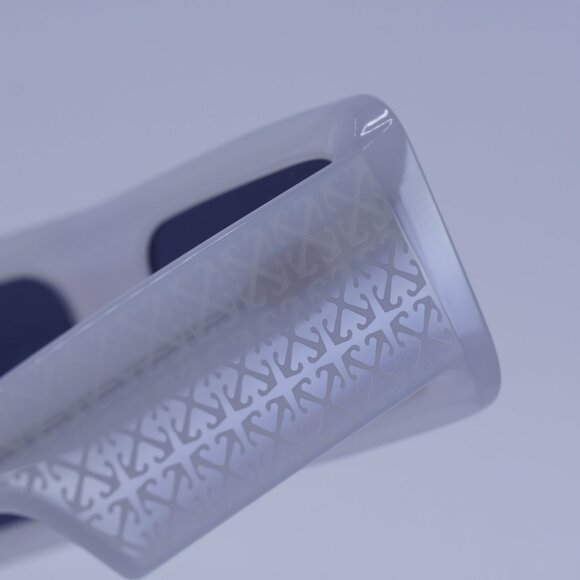 Off-White OERI140 TROY 0945 Sunglasses Grey Rectangle Frame, Blue Lenses - Picture 8 of 9